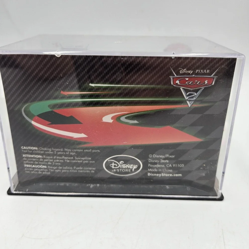 Disney Store Pixar Cars Diecast 1:43 MATER Chase W Sound New In‎ Acrylic Case